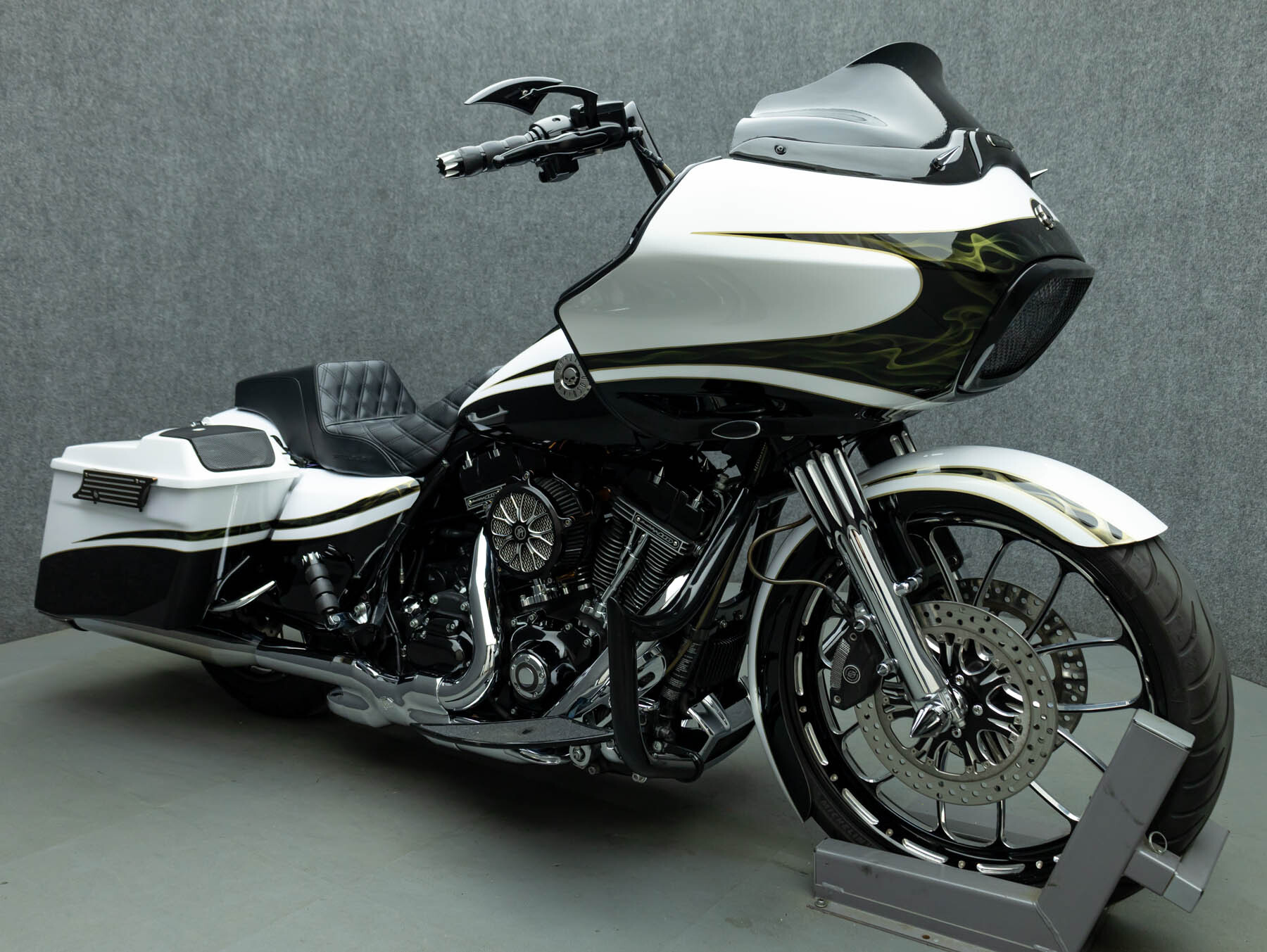 2012 Harley Davidson FLTRXSE CVO ROAD GLIDE CUSTOM W/ABS CVO CUSTOM in pembroke NH