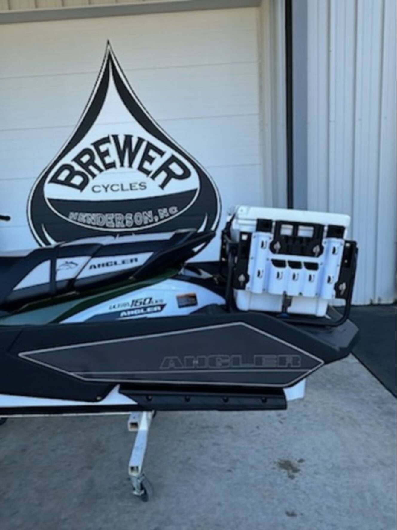 A photo of this 2025 Kawasaki Ultra® 160LX-S Angler