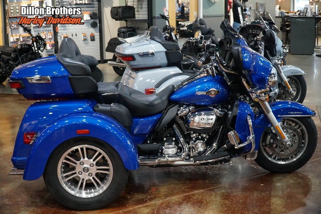 2024 Harley-Davidson® FLHTCUTG - Tri Glide® Ultra ULTRA CLASSIC in Omaha, NE