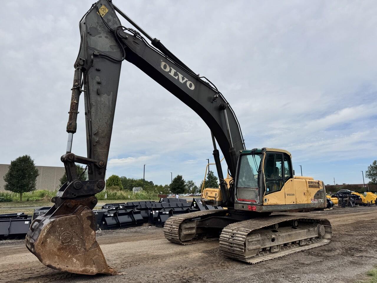 2008 Volvo EC290CL in Lansing, MI