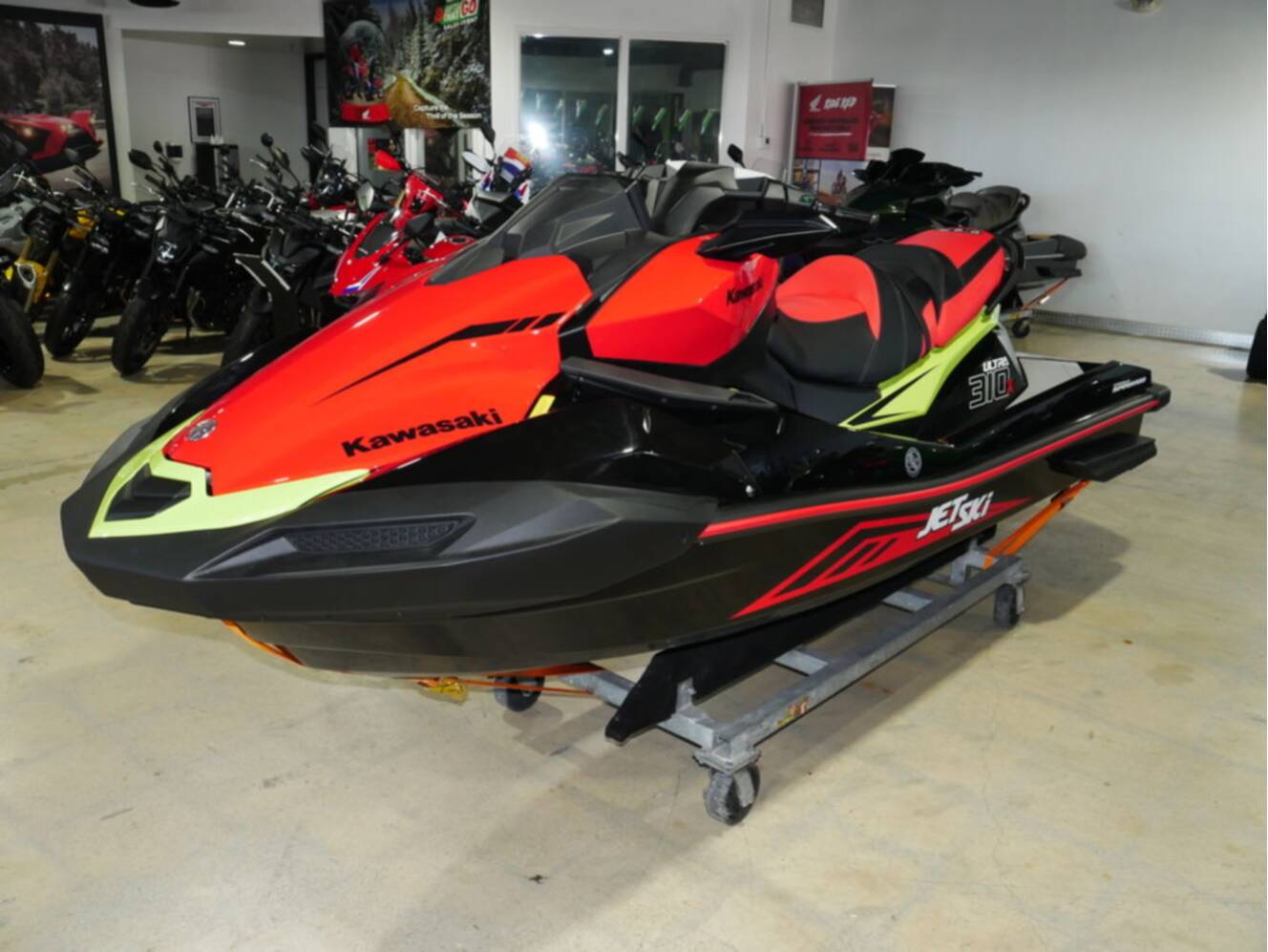 A photo of this 2025 Kawasaki Ultra® 310X