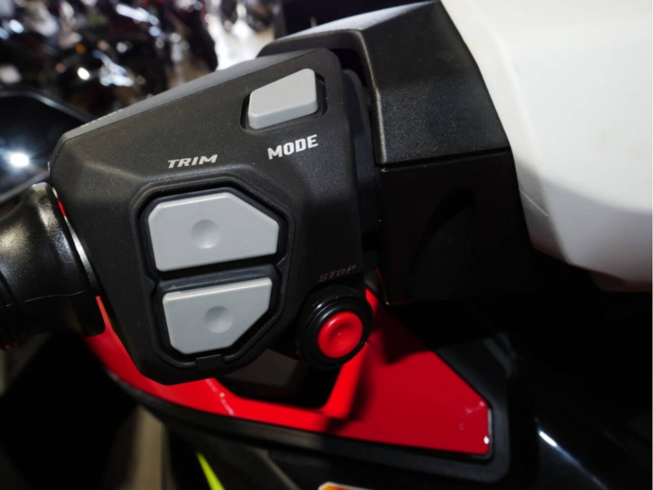 A photo of this 2025 Kawasaki Ultra® 310X