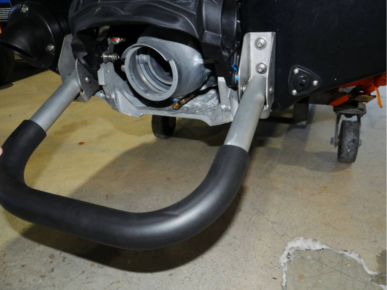A photo of this 2025 Kawasaki Ultra® 310X