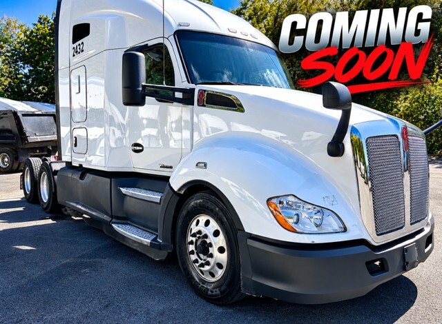 2021 KENWORTH T680 in Knoxville, TN