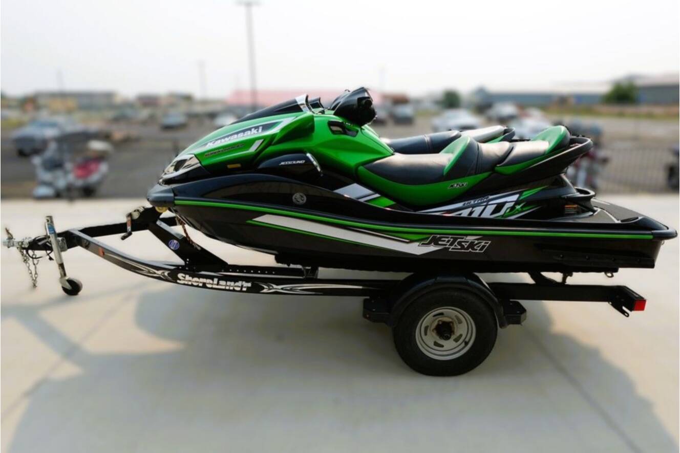 A photo of this 2017 Kawasaki Jet Ski® Ultra® 310LX