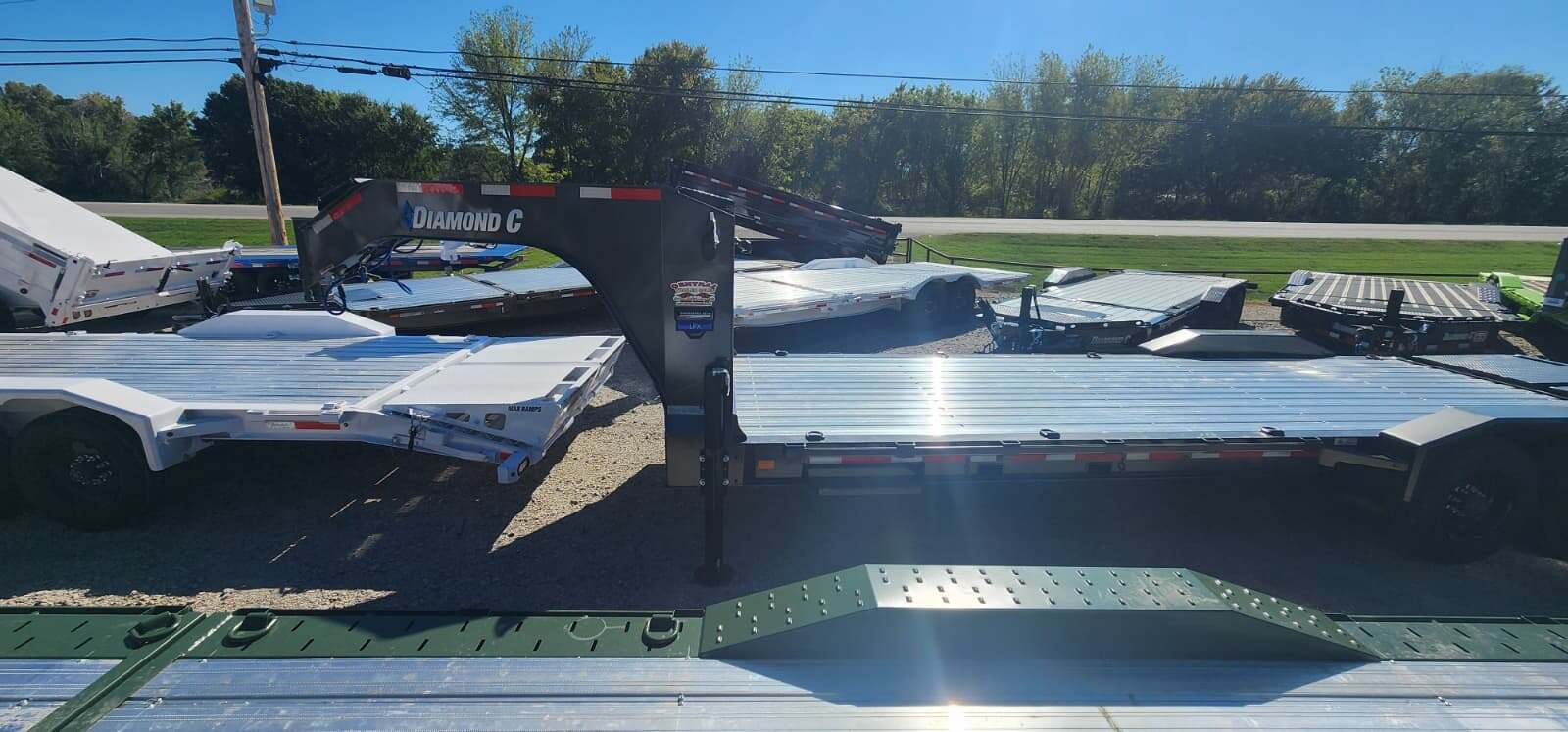 2027 Diamond C LPX-GN in Broken Arrow, OK