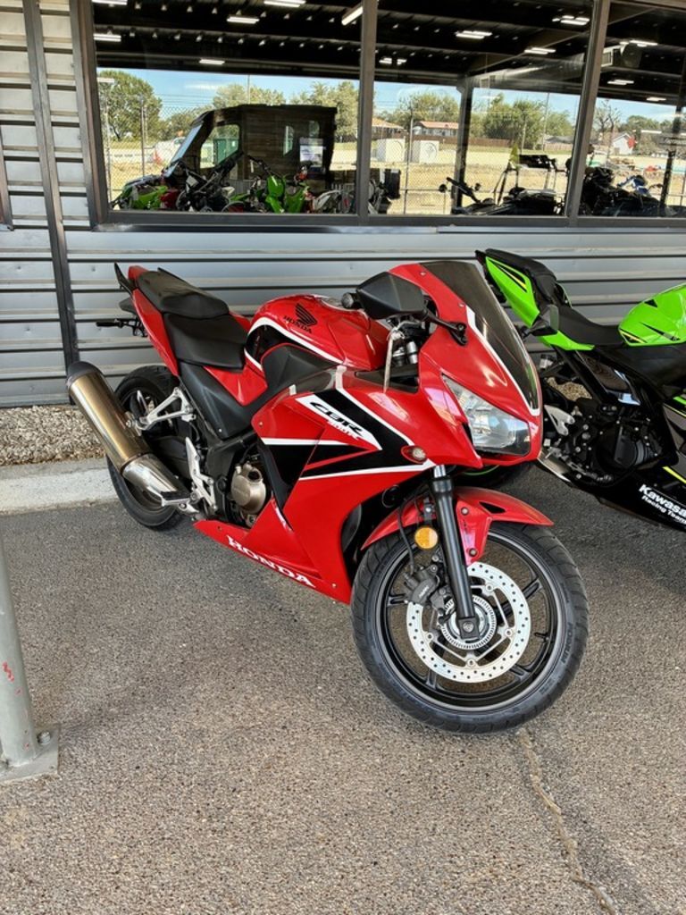 2017 Honda® CBR300R ABS 300R ABS in Waco, TX