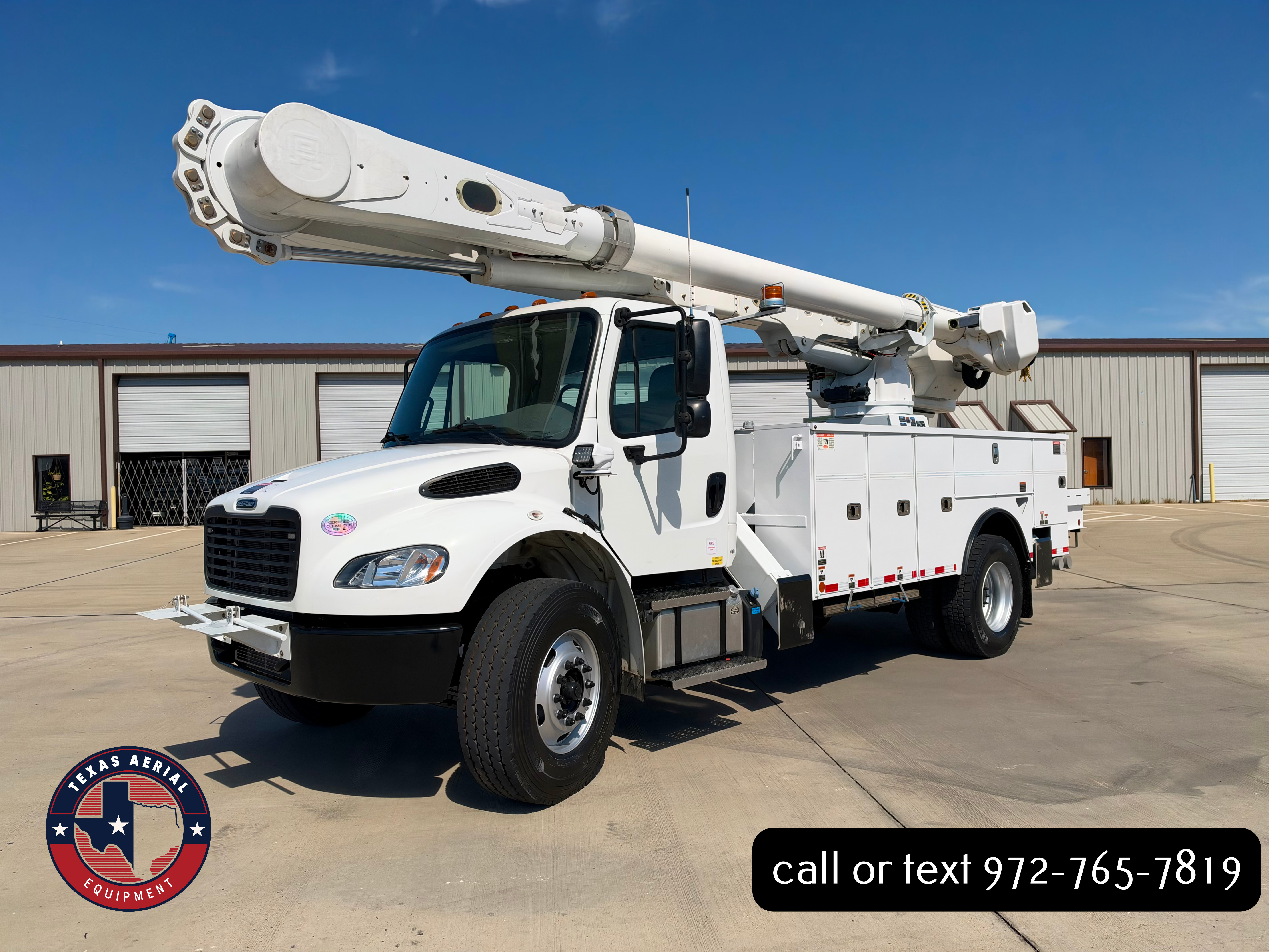 2022 FREIGHTLINER BUSINESS CLASS M2 106 in Fort Worth, TX