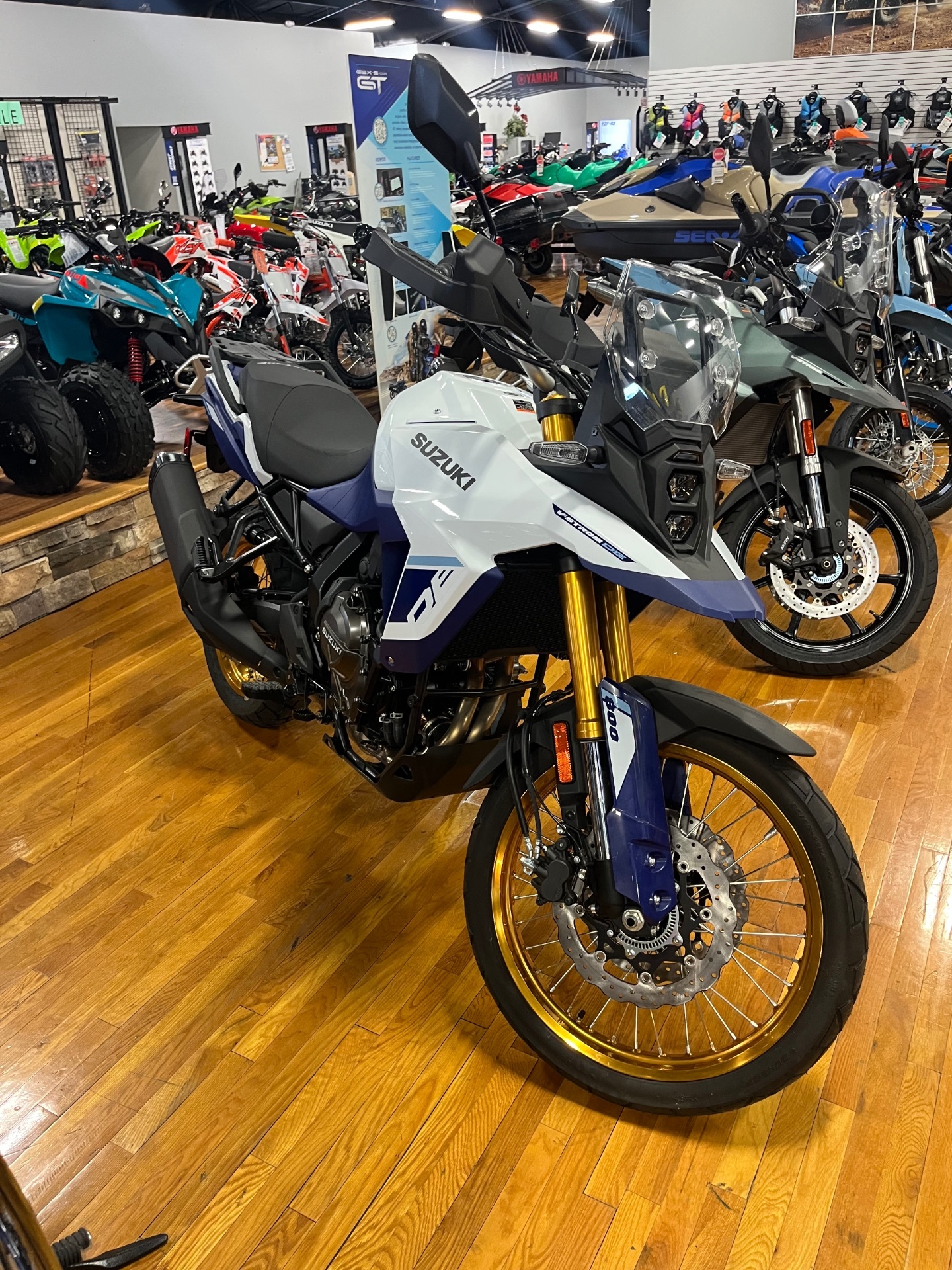 2024 Suzuki V-Strom 800DE 800DE in Findlay, OH