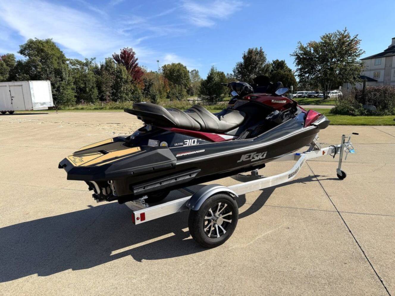 A photo of this 2026 Kawasaki Jet Ski® Ultra® 310 LX