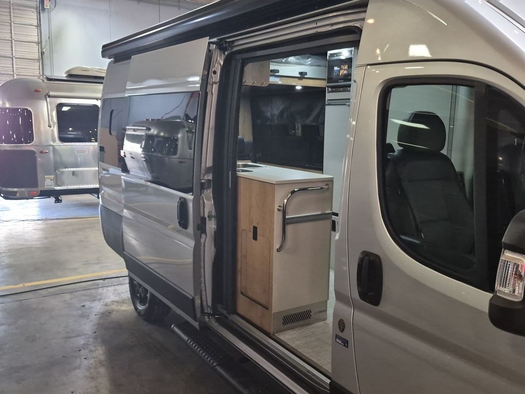 2027 Airstream Rangeline 21PL BASE in clackamas OR