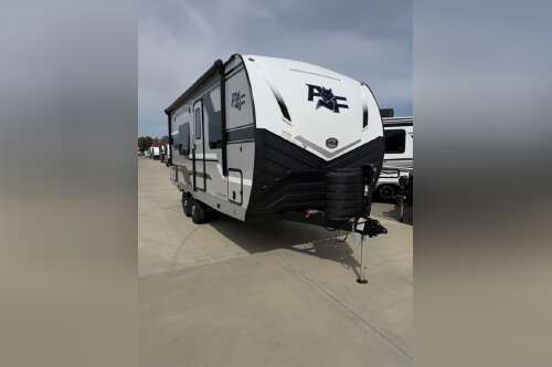 2026 Northwood Arctic Fox NXT 22GT in los banos