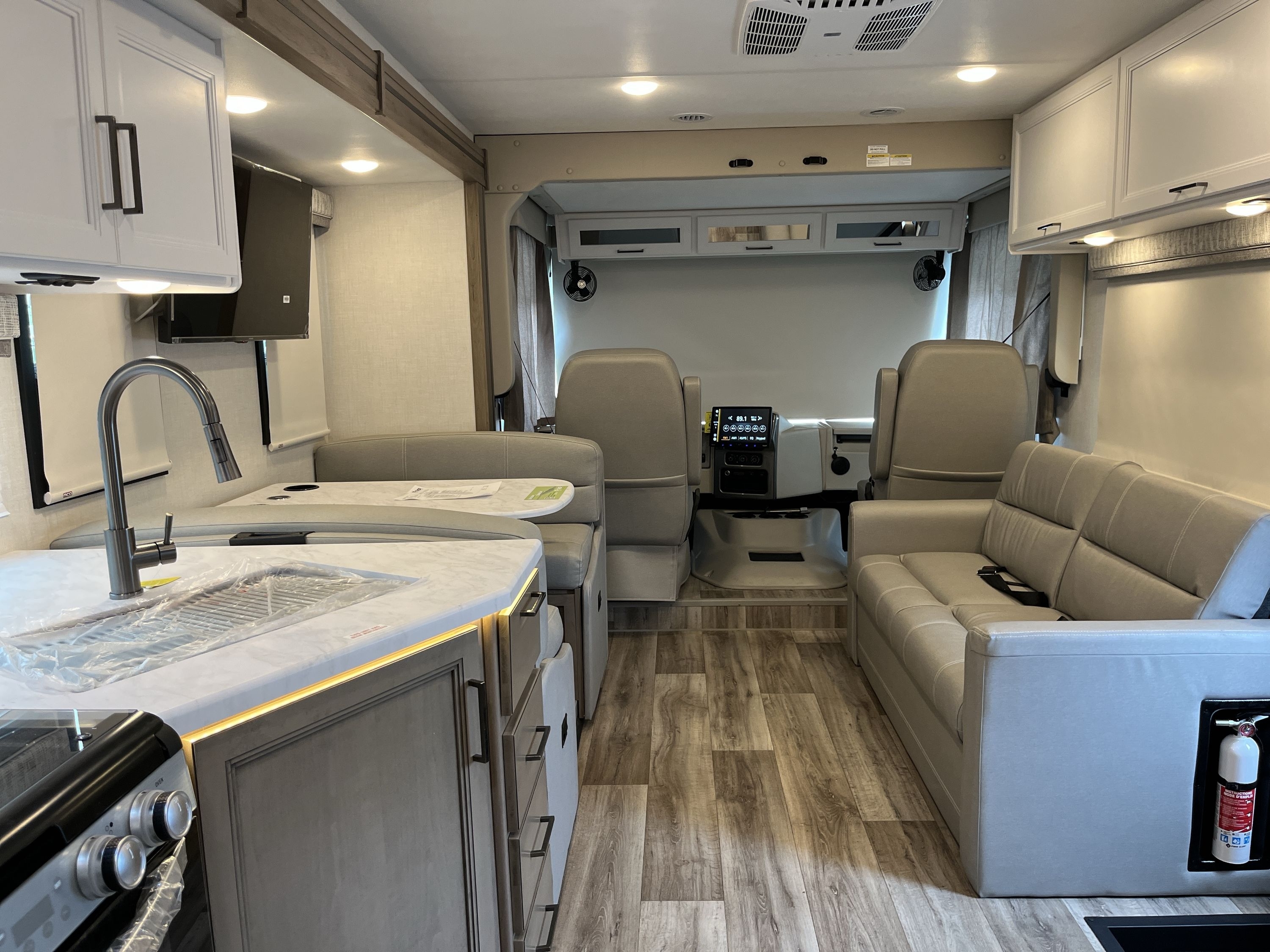 2027 Thor FREEDOM TRAVELER A32 in branson MO