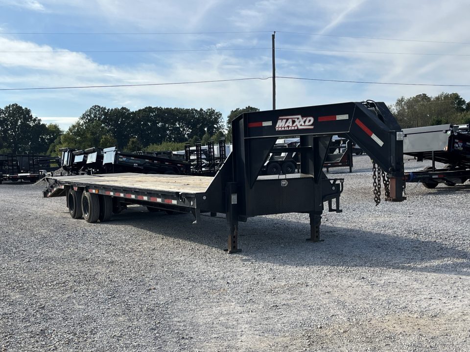 2019 MAXX-D LHX10232 in Dexter, KY