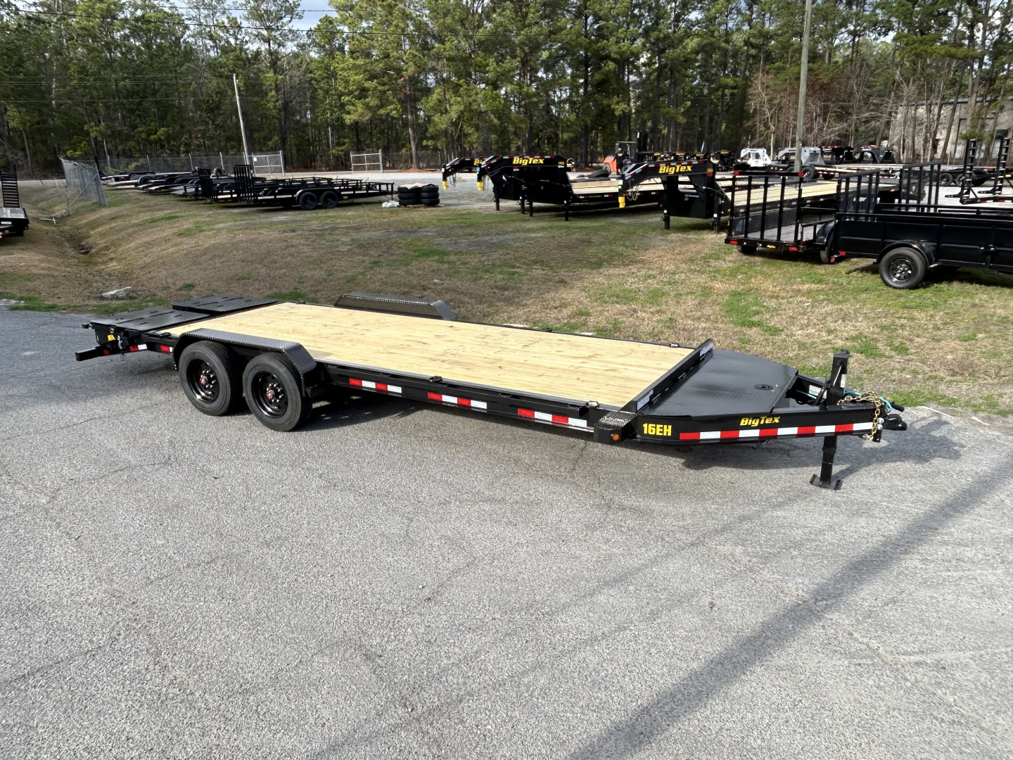 2027 Big Tex Trailers 16EH-22D3A-MRBK in Knoxville, TN