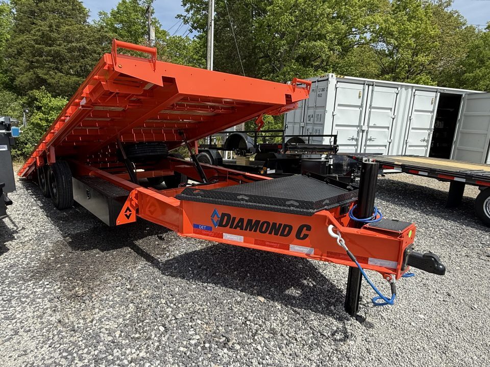 2026 Diamond C Trailers DET 210 in Knoxville, TN