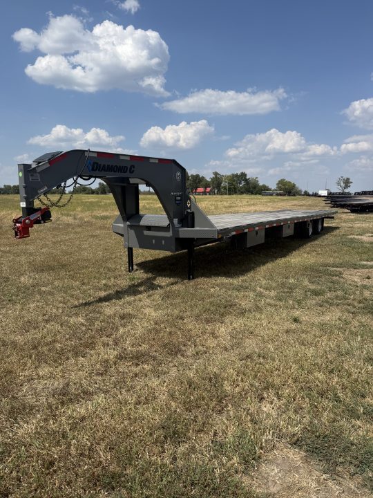 Diamond C Gooseneck Trailer For Sale - Commercial Truck Trader