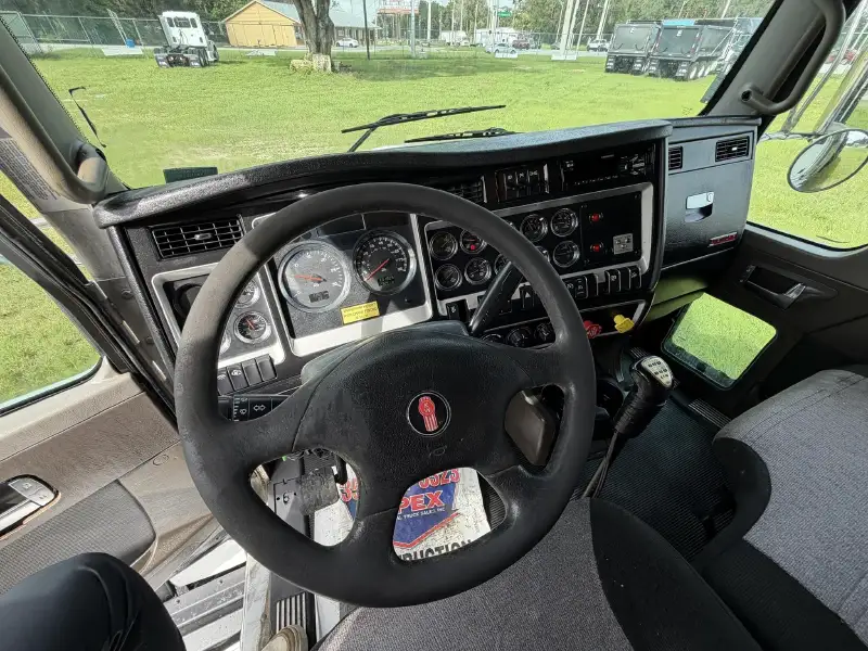 2015 KENWORTH T800