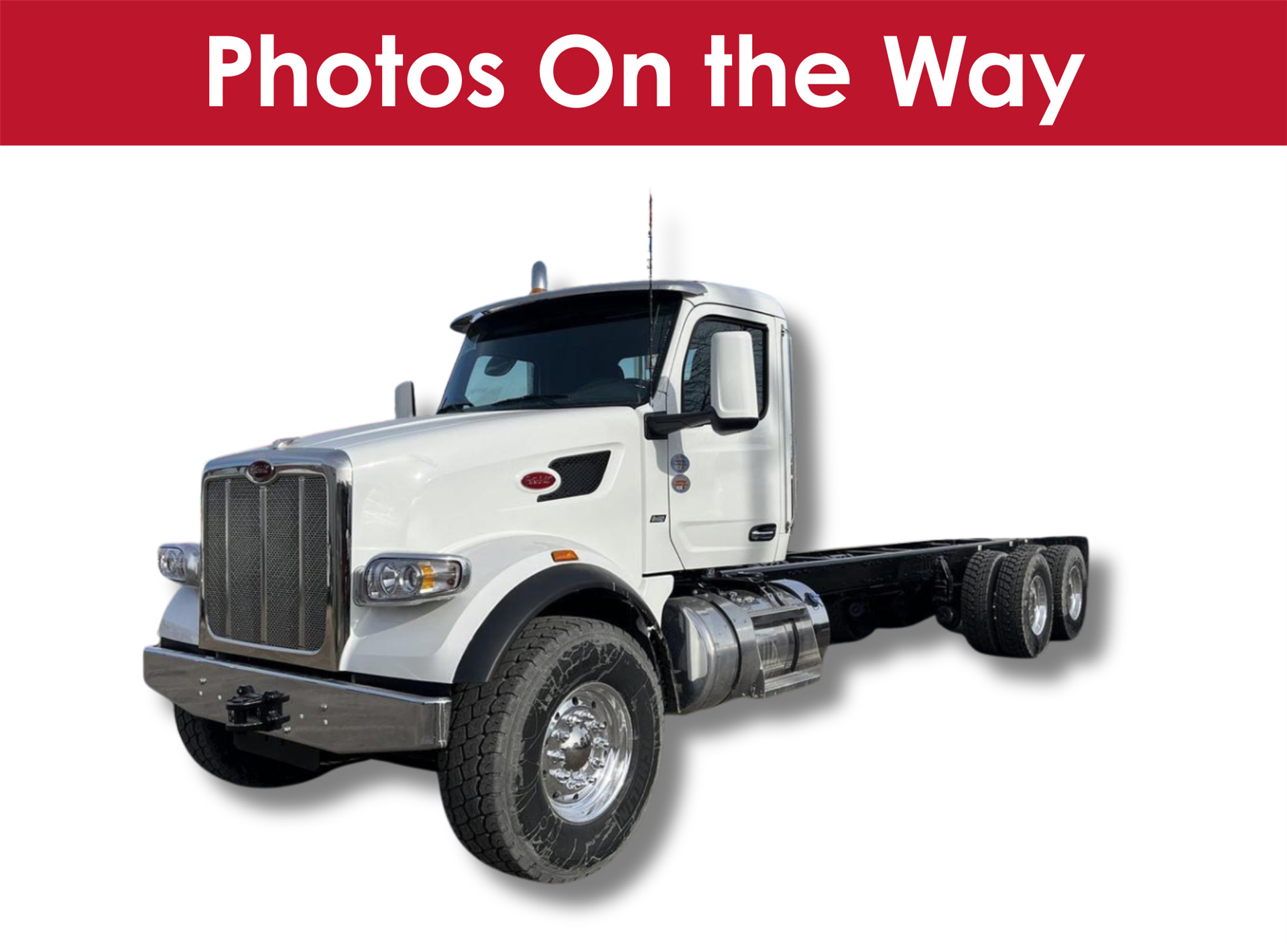 2027 PETERBILT 567 in South Saint Paul, MN