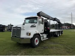 2018 WESTERN STAR 4700