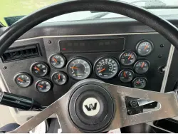2018 WESTERN STAR 4700
