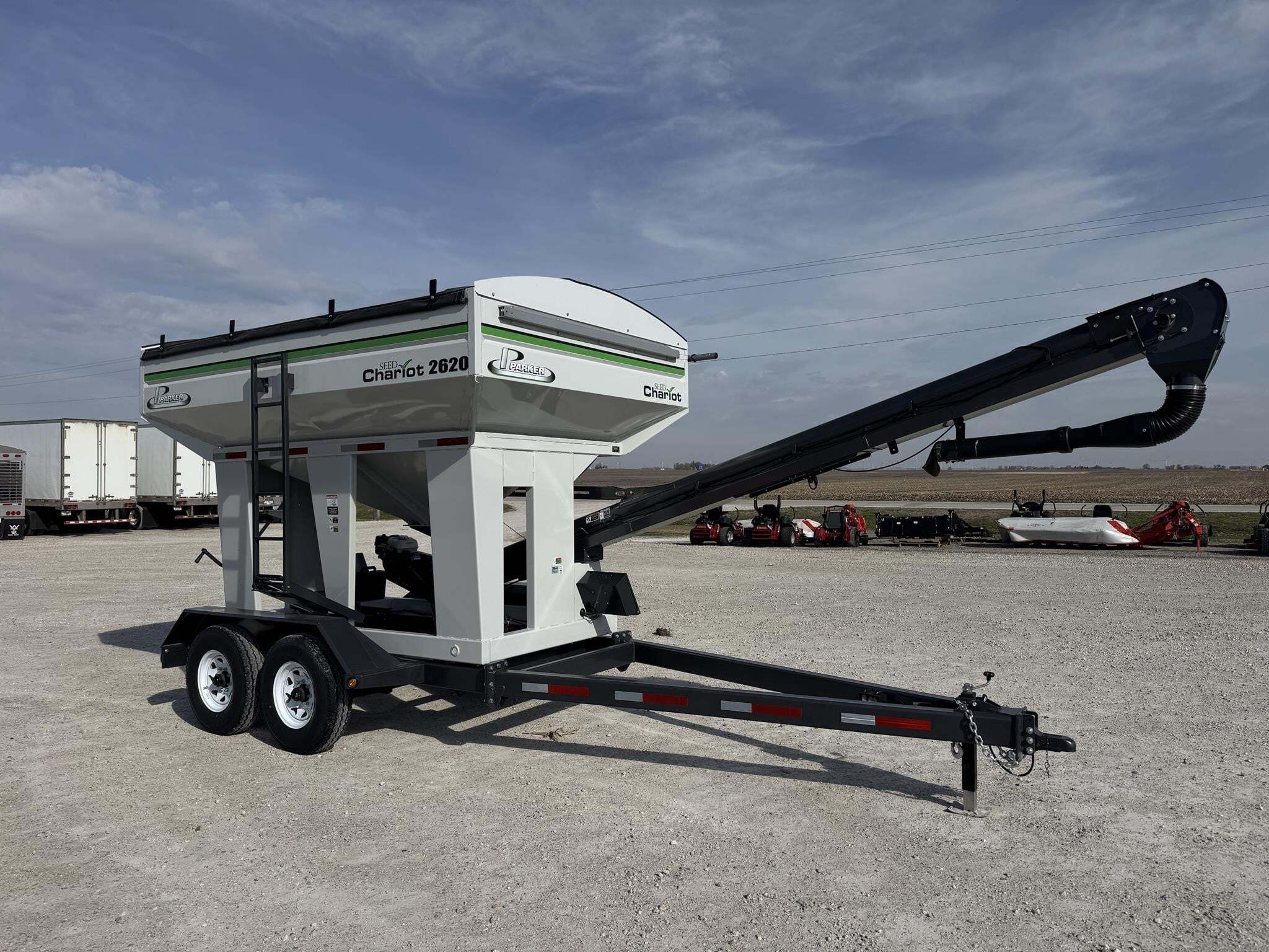 2023 PARKER 2620 in Lu Verne, IA