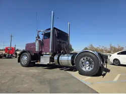 2014 PETERBILT 389