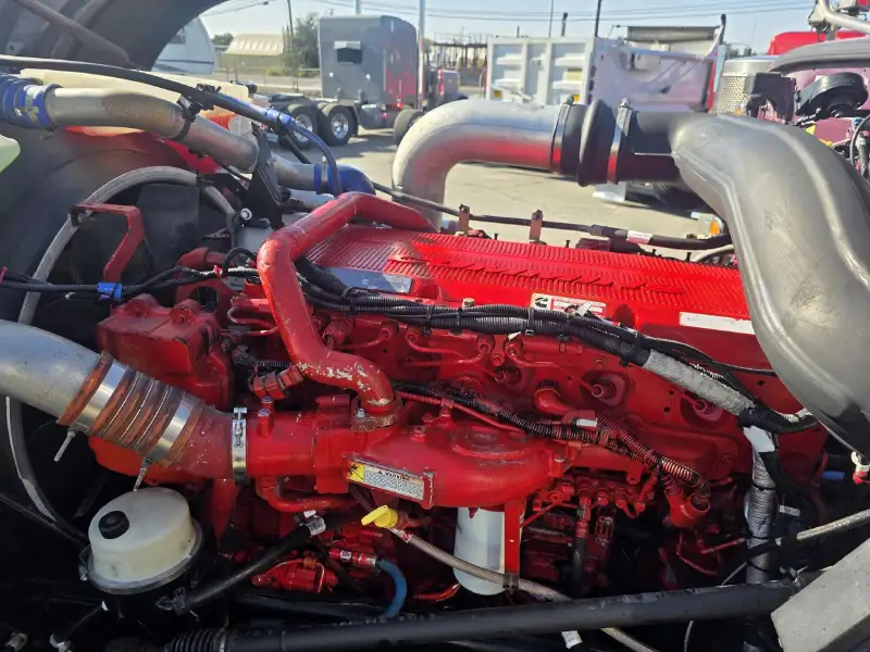 2014 PETERBILT 389
