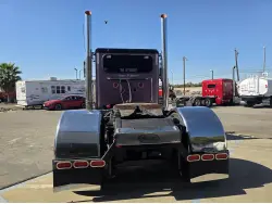 2014 PETERBILT 389