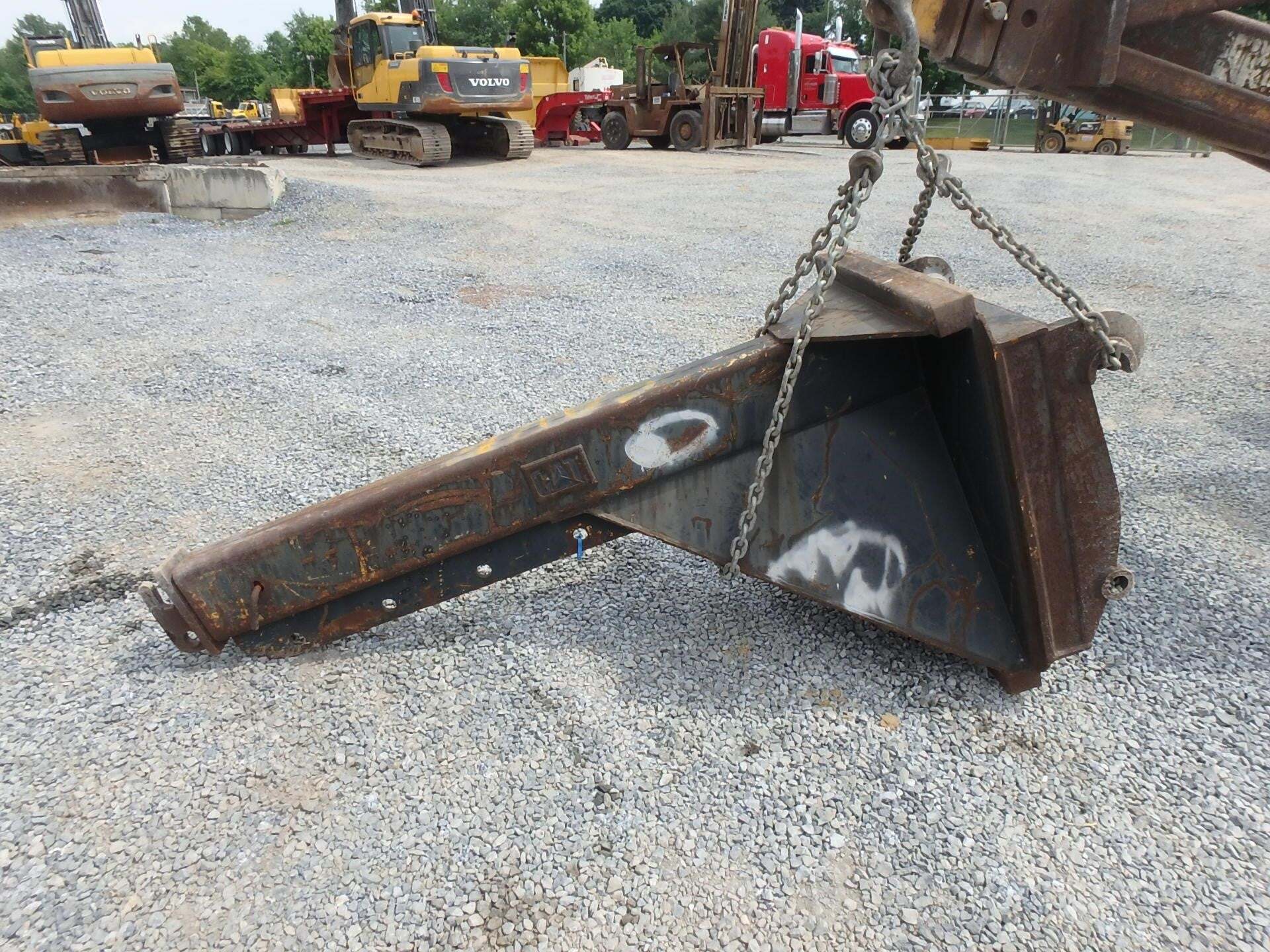 2005 CATERPILLAR Attachment in Manheim, PA