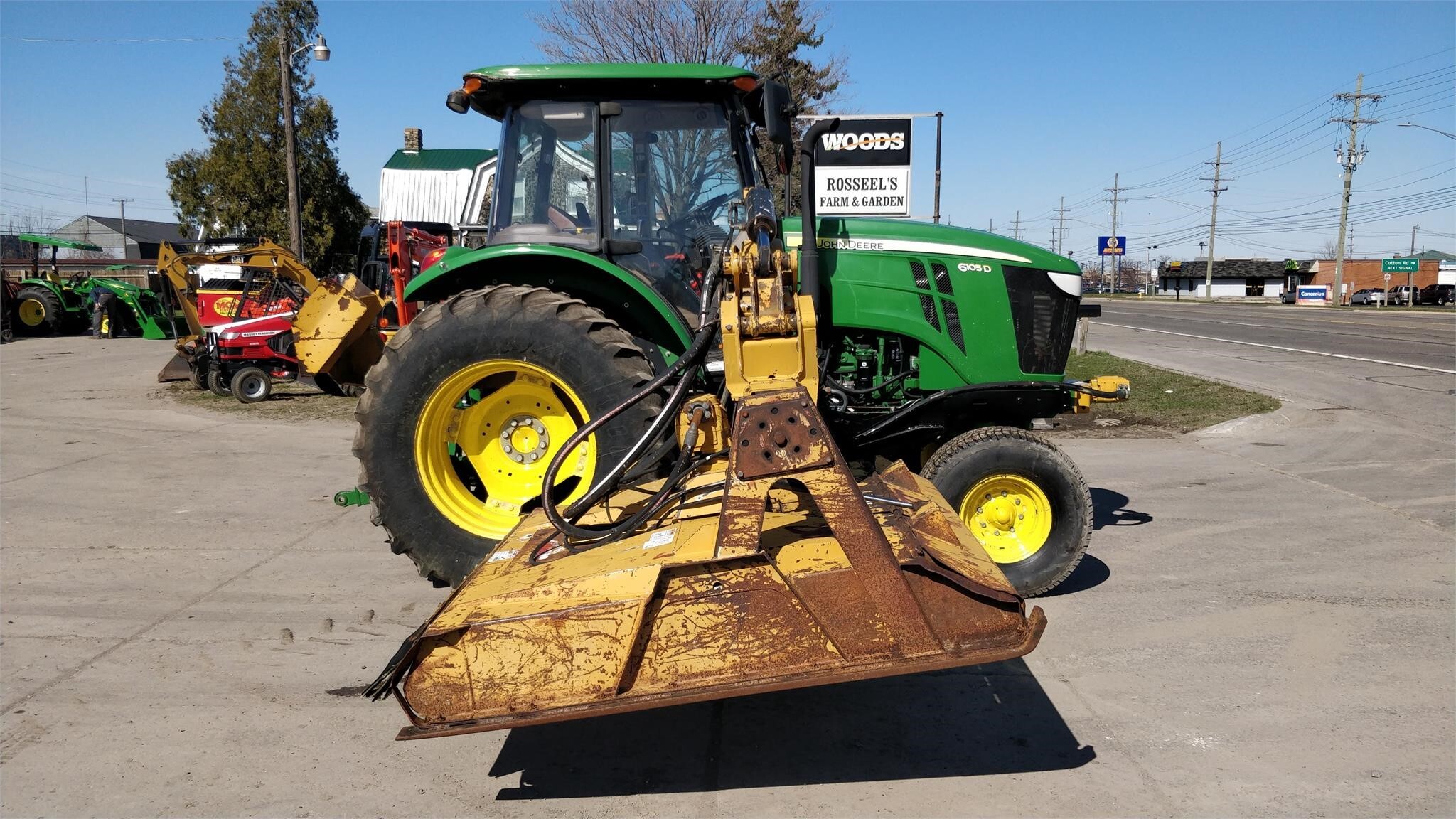 2014 JOHN DEERE 6105D in Lenox, MI