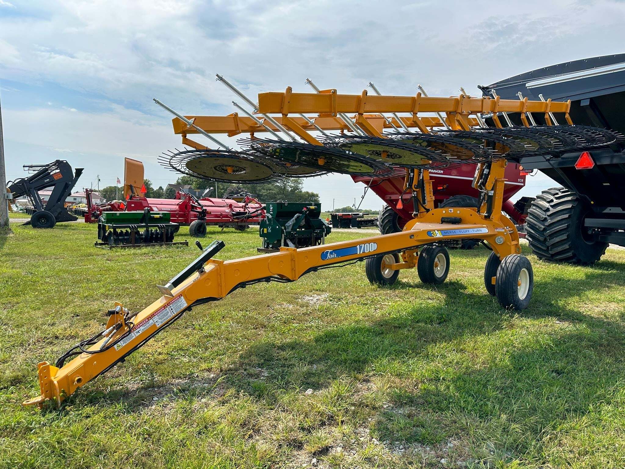 Fair Manufacturing Hay Rakes For Sale - Fair Manufacturing Hay Rakes ...