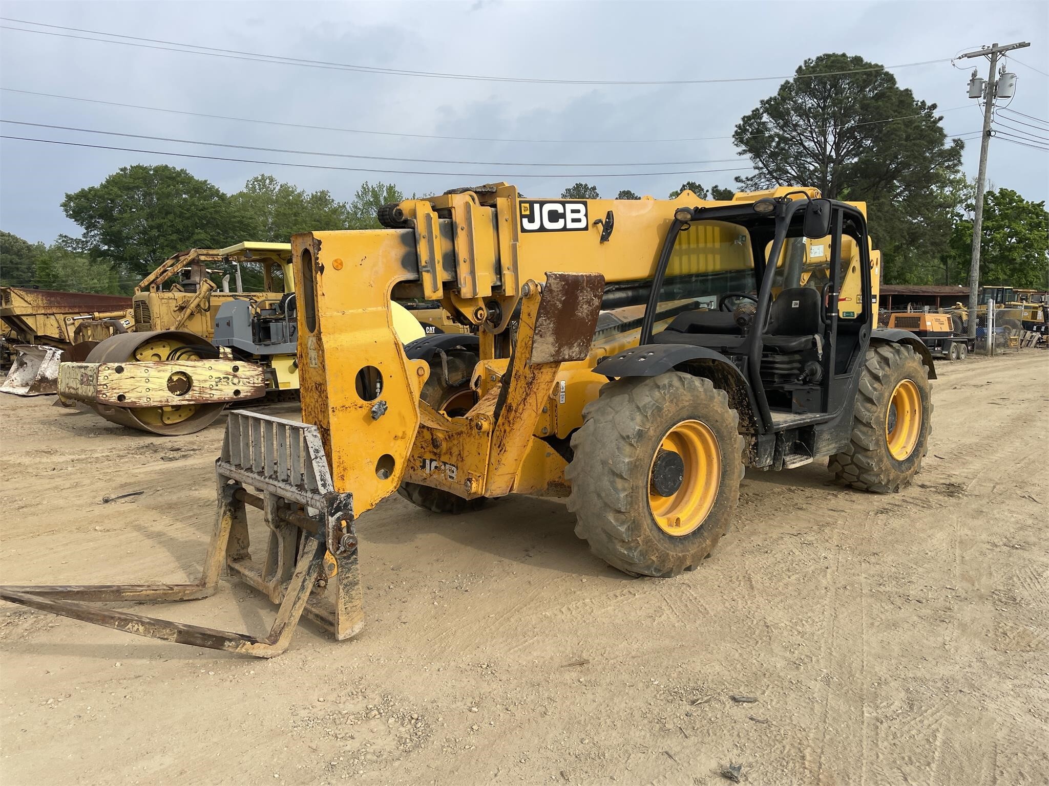 2014 JCB 510-56 in Jackson, TN