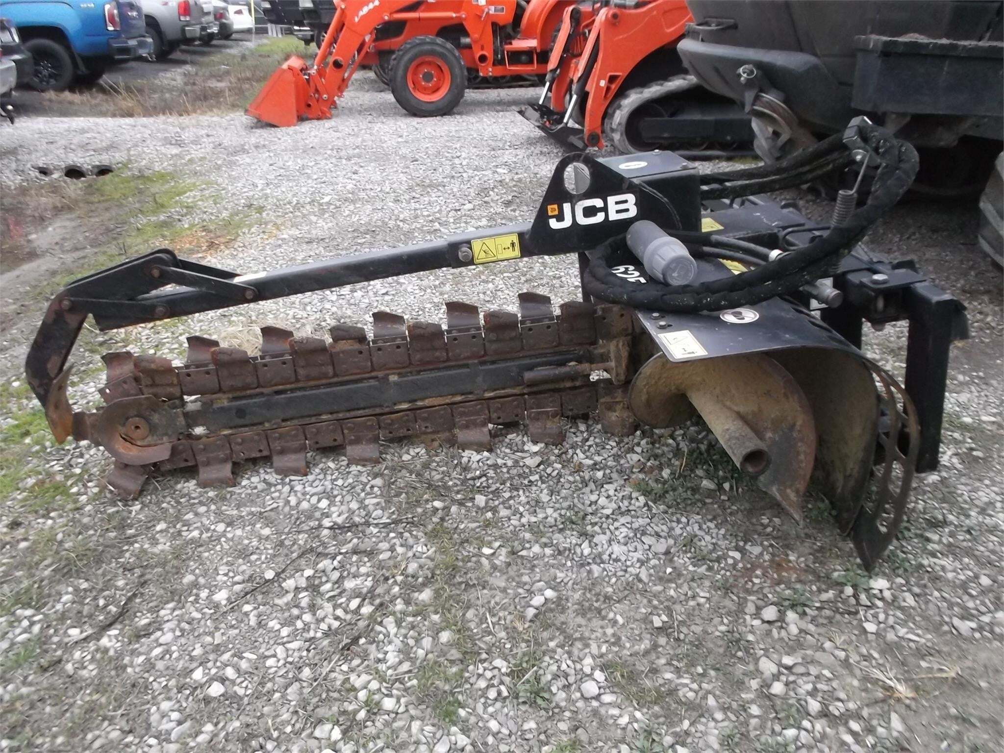 2017 JCB Attachment in Hamel, IL