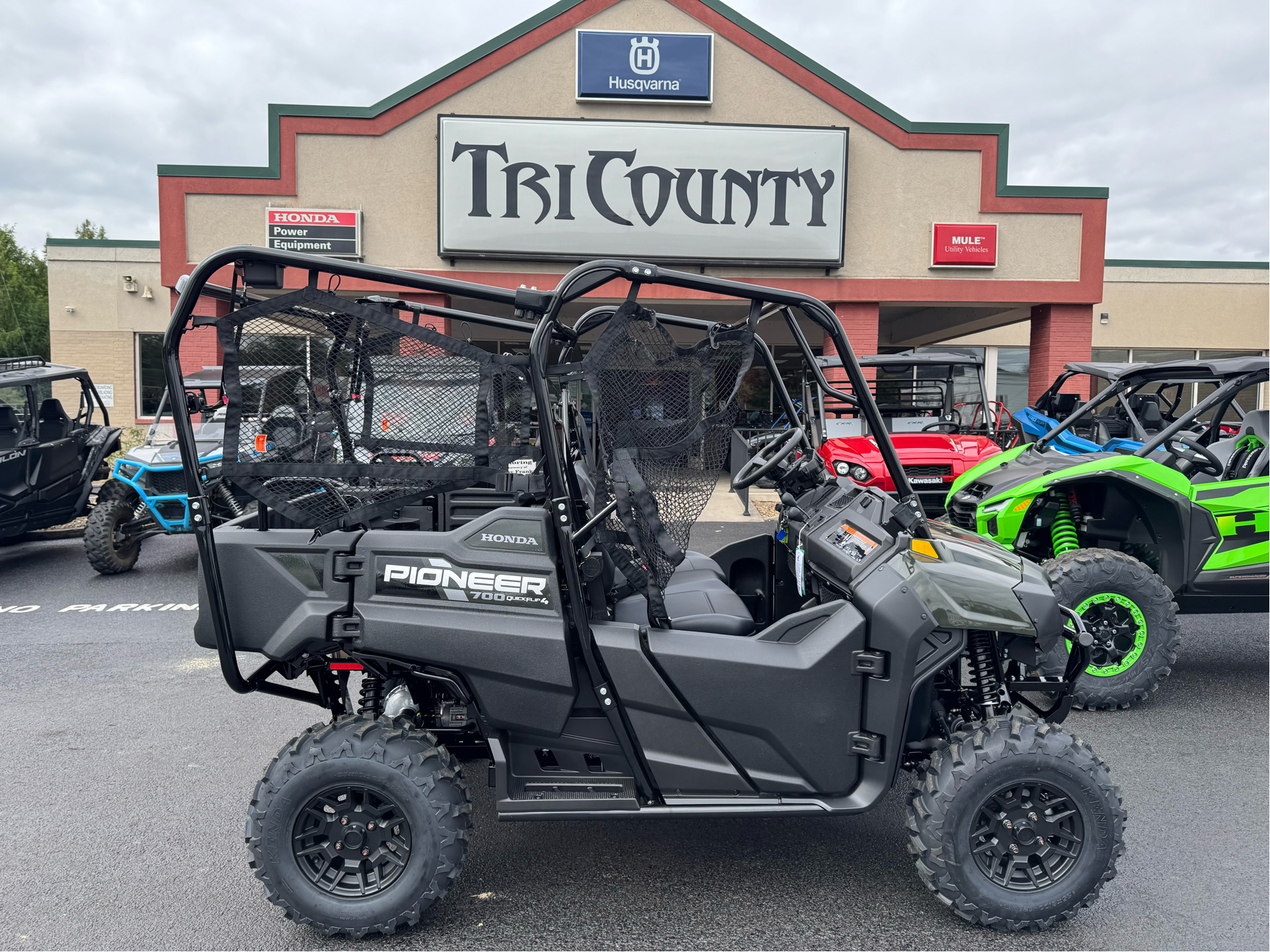 2026 Honda Pioneer 700-4 Deluxe in petersburg WV