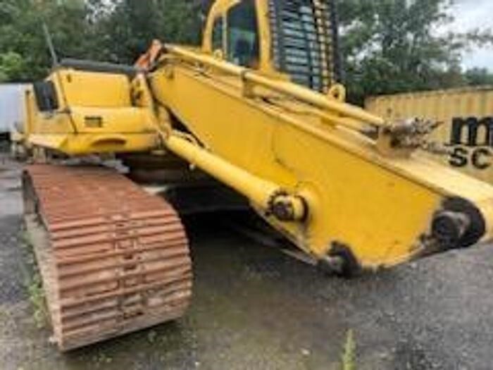 KOMATSU PC400 LC-6 in Lumberton, NJ