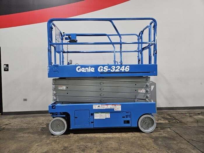 2015 GENIE GS3246 in Palmetto, FL