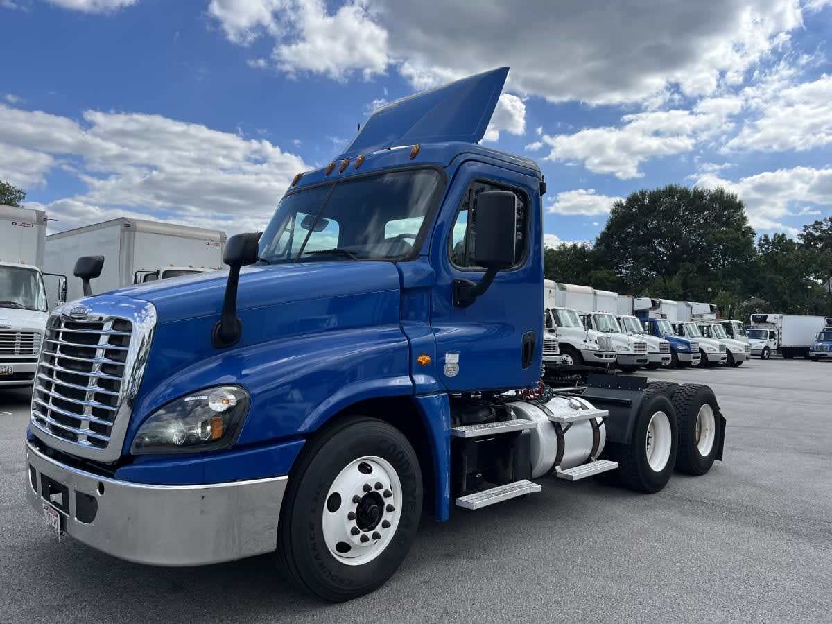 2019 FREIGHTLINER CASCADIA 125 in Laurel, MD