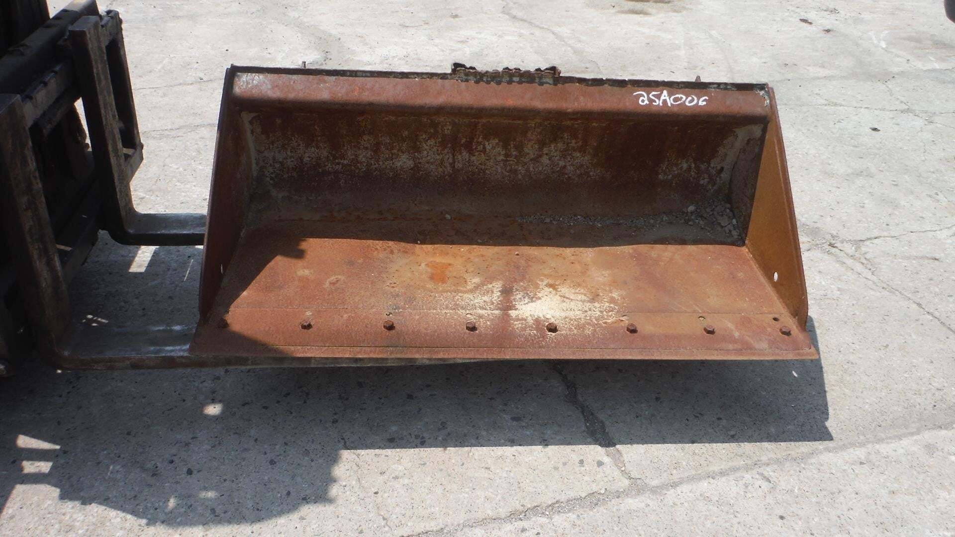 CATERPILLAR Attachment in Newark, NJ