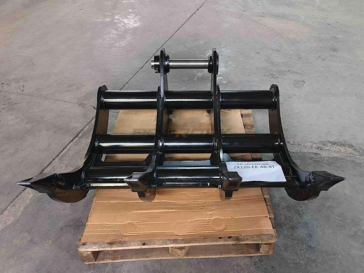 DEERE EXCAVATOR RAKE FOR JD 120 48IN, 2 X 65MM PINS in Joliet, IL
