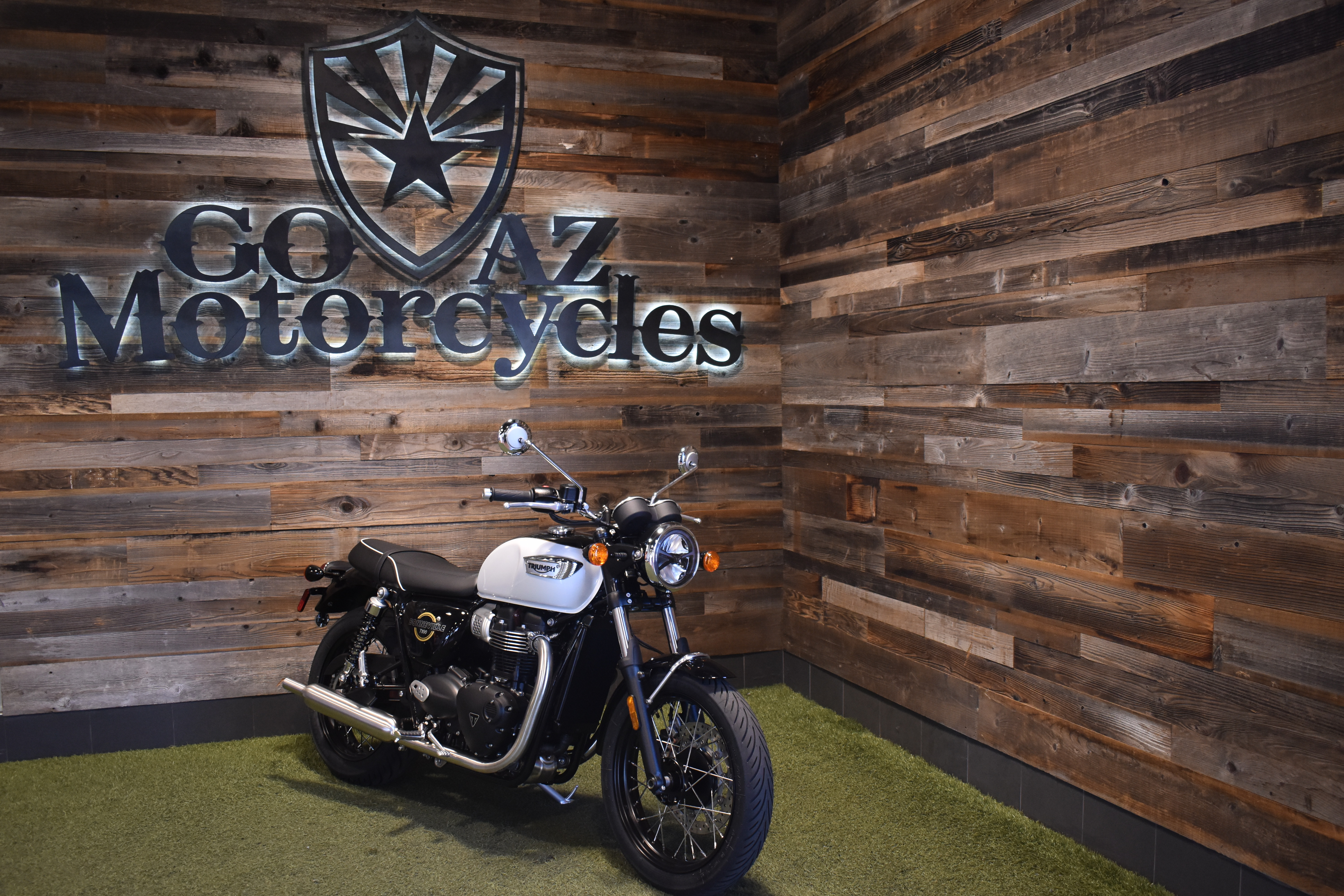 2027 Triumph BONNEVILLE T100 in Scottsdale, AZ
