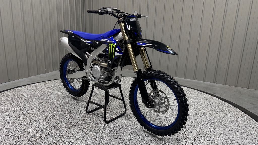 2027 Yamaha YZ450F MONSTER ENERGY edition 450F in Jonestown, PA