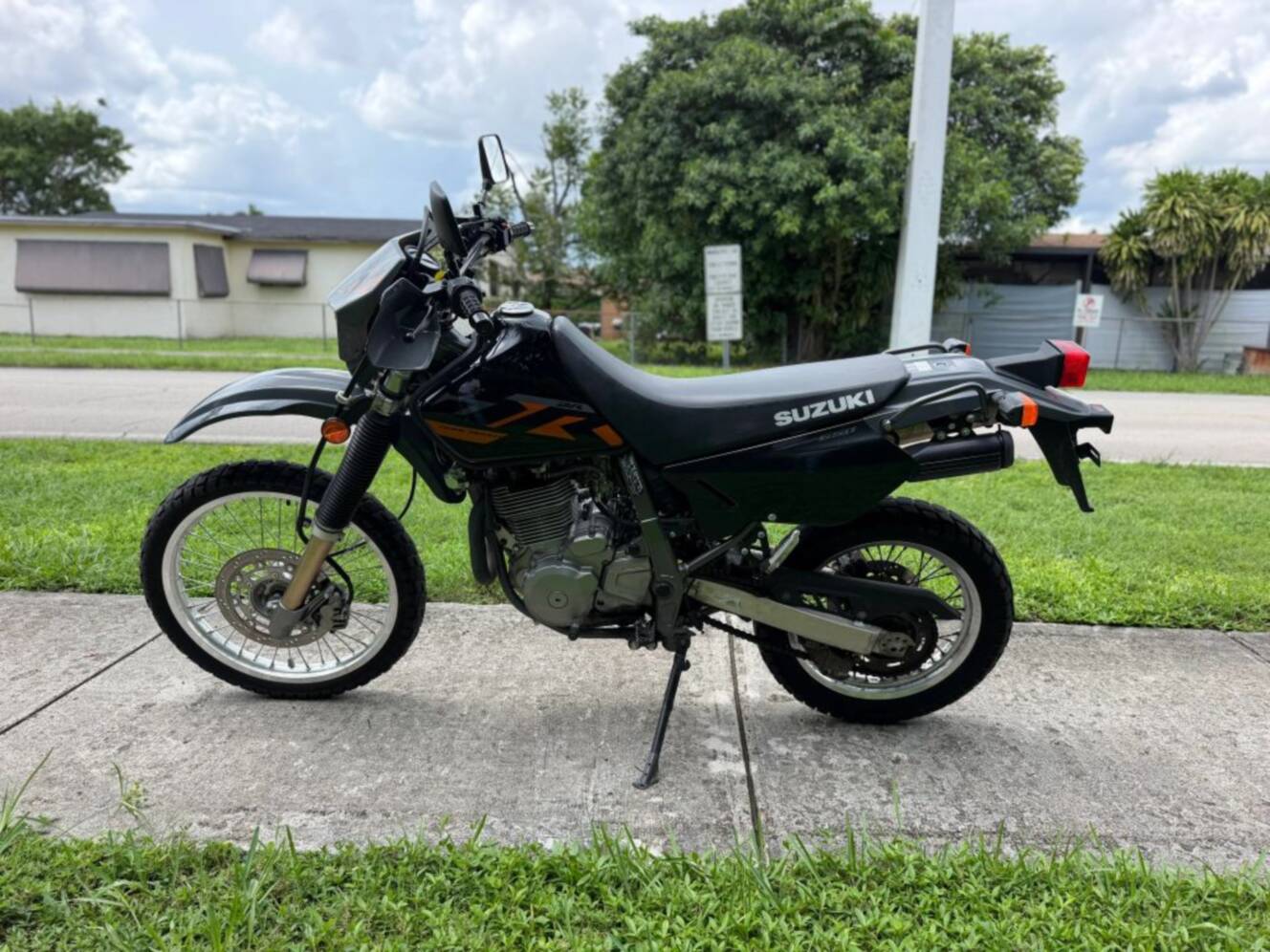 A photo of this 2024 Suzuki DR650S