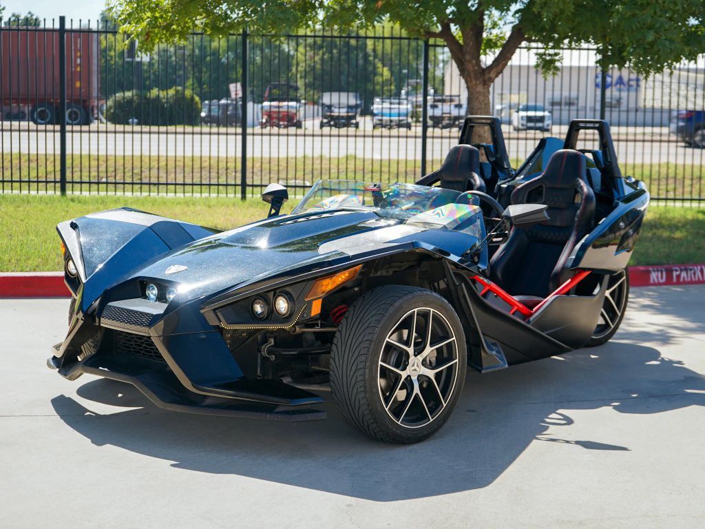 2016 Polaris Slingshot SL LE Black Pearl SL LE in Lewisville, TX