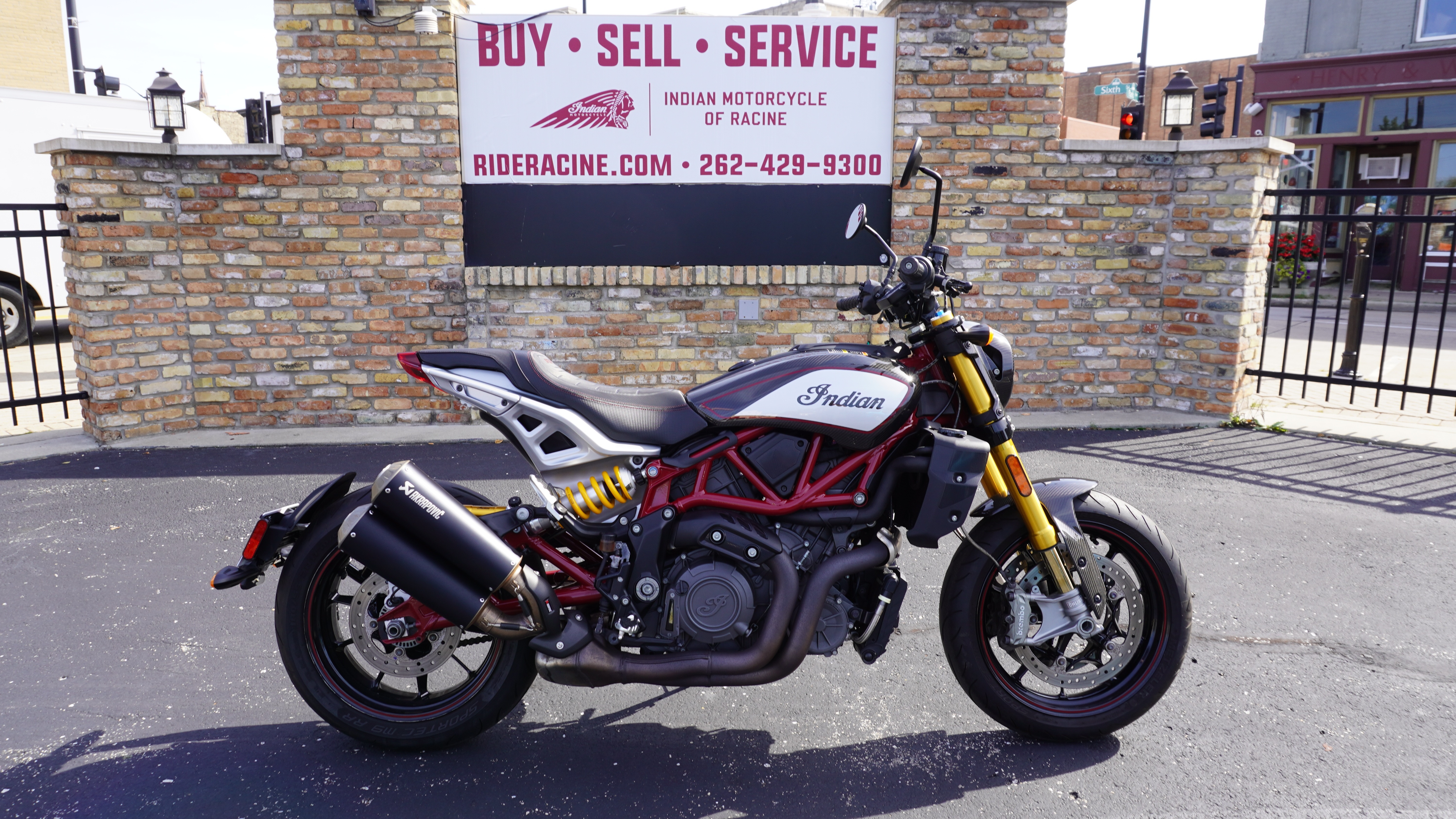 2022 Indian Motorcycle FTR R Carbon R CARBON in Racine, WI