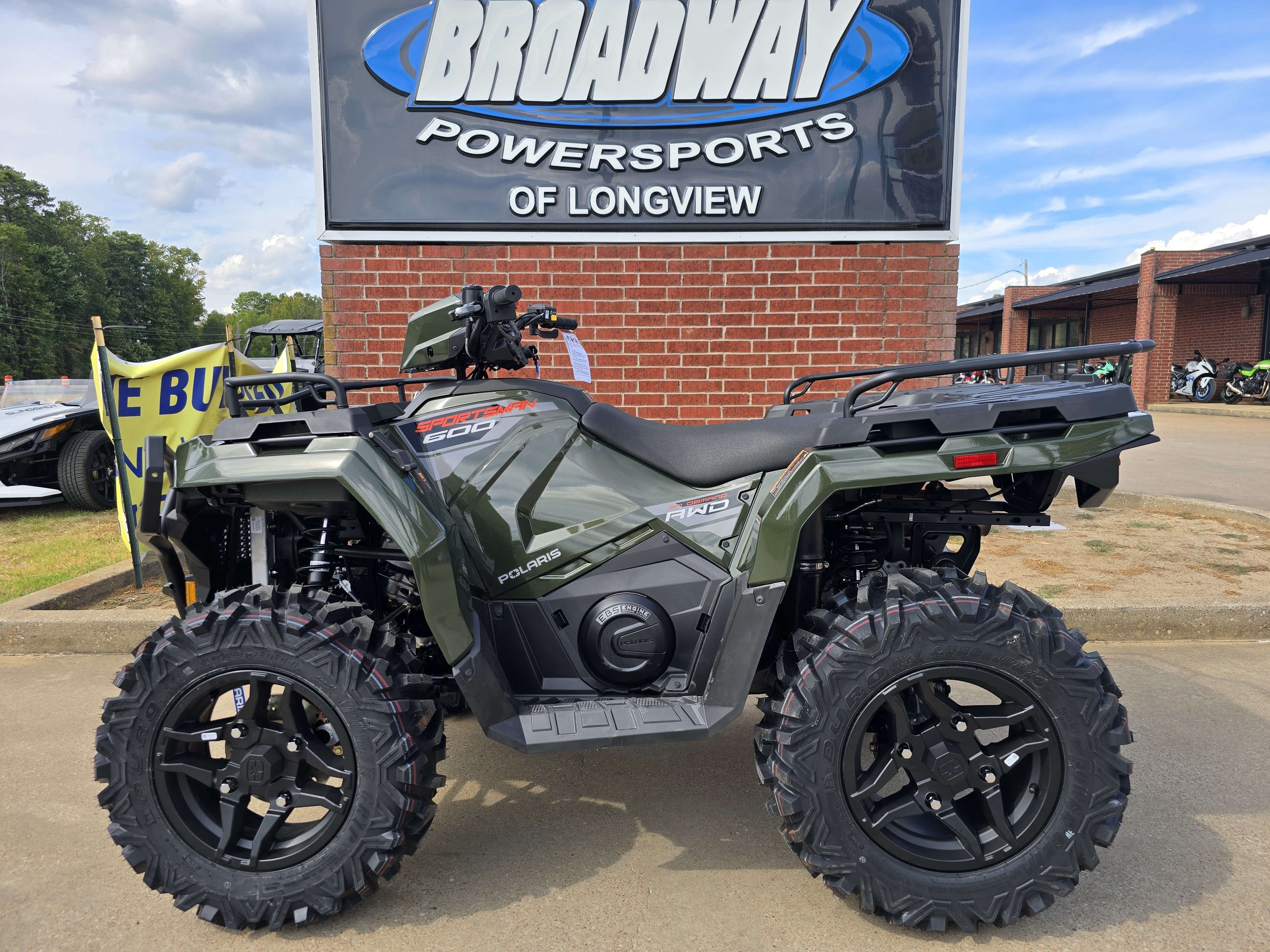 2027 Polaris Sportsman 600 Premium Recreation/Utility ATV