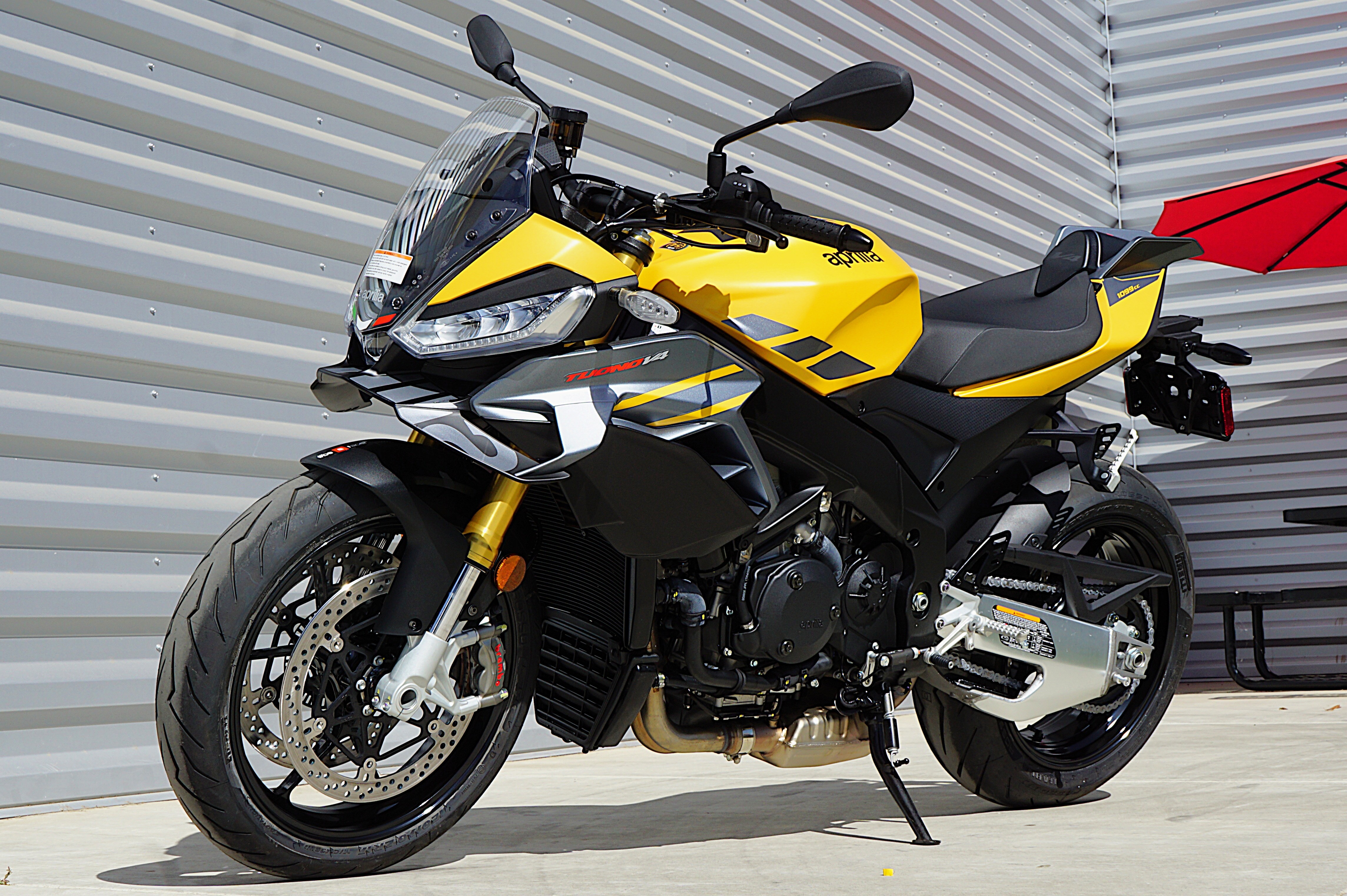 2027 Aprilia Tuono V4 1100 1100 in Elk Grove, CA