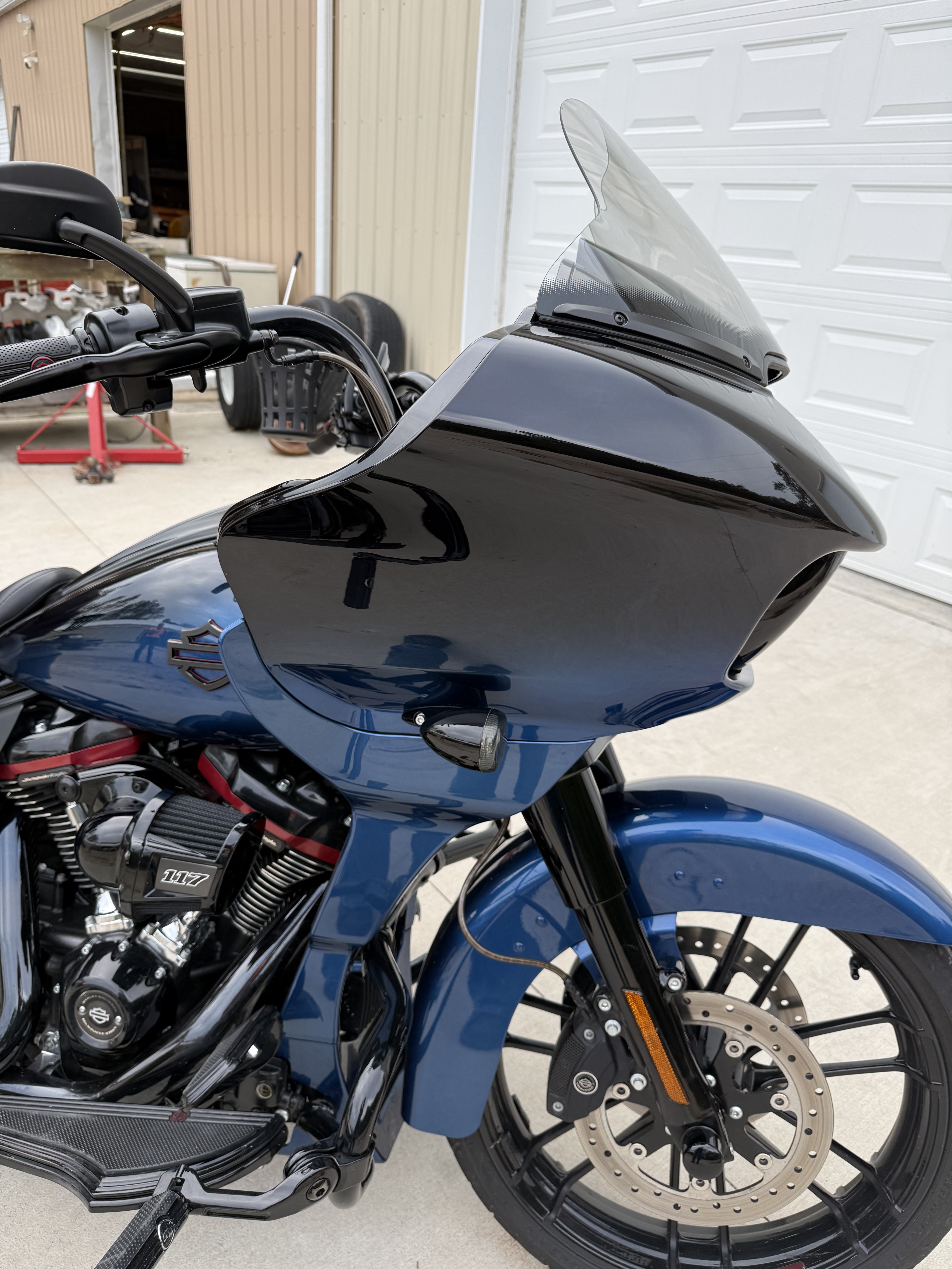 2019 Harley-Davidson ROAD GLIDE® CUSTOM BASE BASE in Newburg, MO