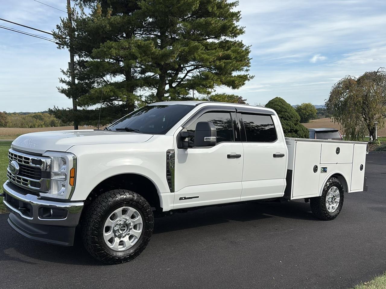 2024 FORD F250 in Orefield, PA