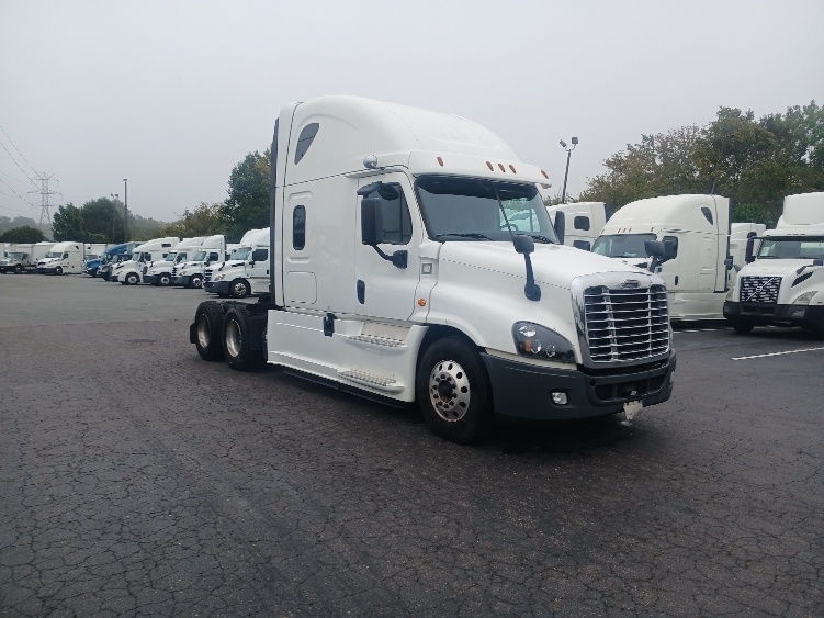 2020 FREIGHTLINER CASCADIA 125 in Greensboro, NC